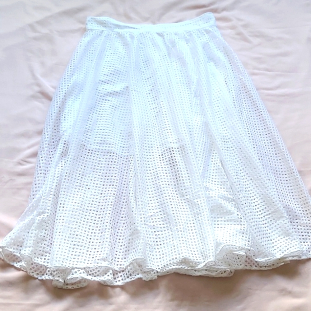 New York & Co. White skirt szL NWT [1004]